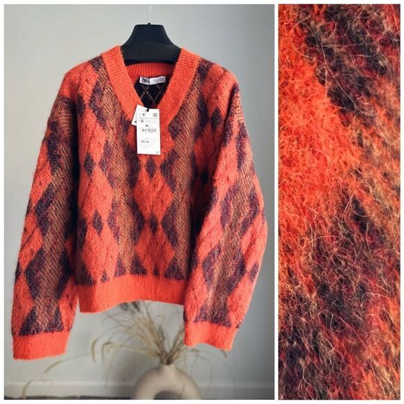 Zara V-Neck Sweater New Small - Picture 2 of 4